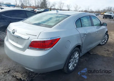 2013 Buick Lacrosse Leather Group z USA, uszkodzony, nr VIN 1G4GC5E39DF195438